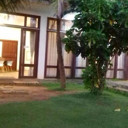 Hi Win Hotel Chilaw Extérieur photo