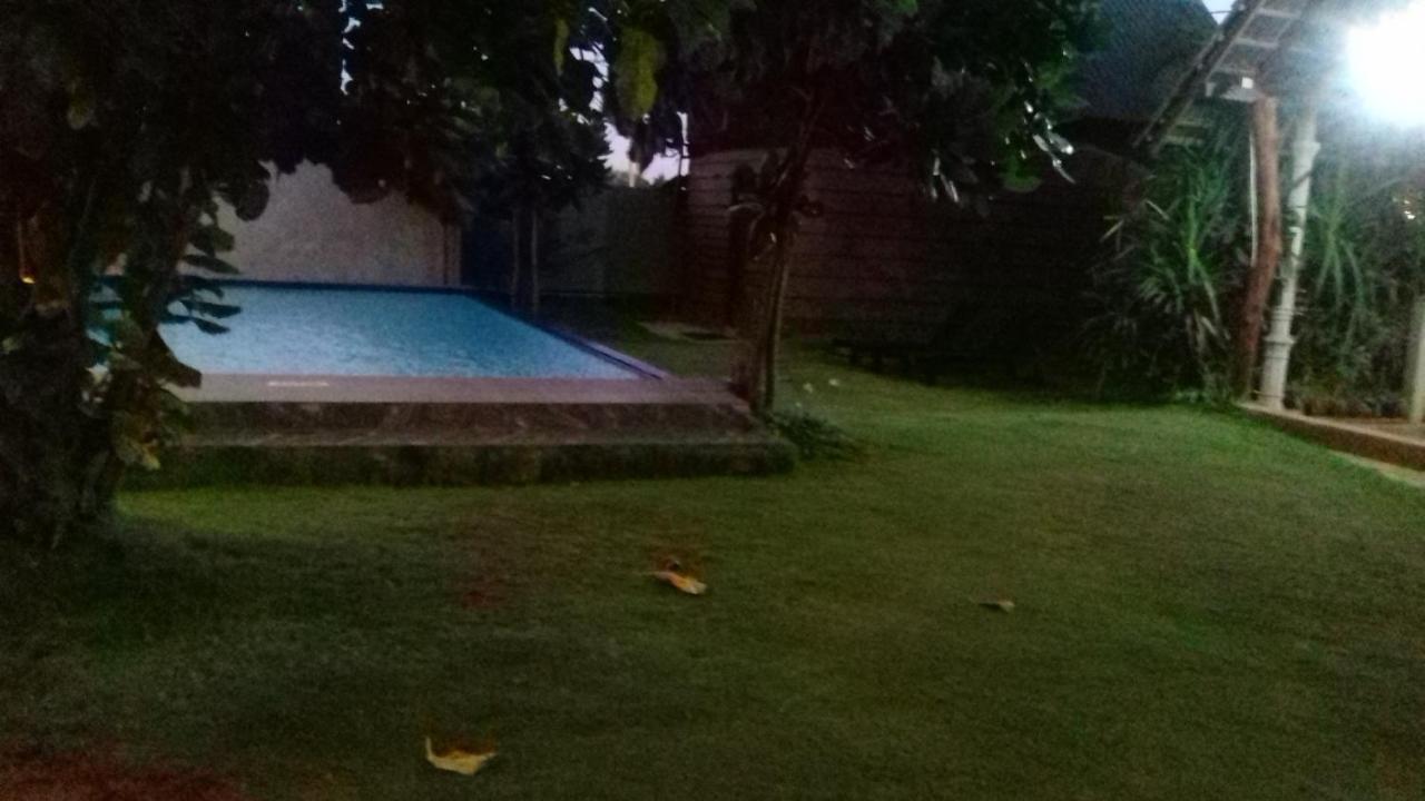 Hi Win Hotel Chilaw Extérieur photo